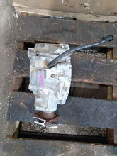 Load image into Gallery viewer, Transfer Case LINCOLN CONTINENTAL 2018 - MM1757271
