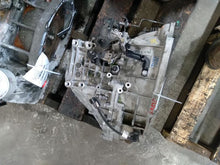 Load image into Gallery viewer, TRANSMISSION Hyundai Elantra 11 12 13 14 15 16 MANUAL - MM1774203