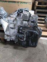 Load image into Gallery viewer, Transmission Volkswagen Passat 2012 - MM1777023