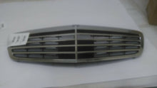 Load image into Gallery viewer, GRILLE S350 S400 S450 Cdn S550 S600 S63 S65 SL550 SL63 SL65 10-13 - MM1788521