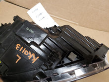 Load image into Gallery viewer, Headlight Lamp Assembly Hyundai Venue 2020 - MM1811196
