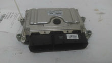 Load image into Gallery viewer, ECU ECM Computer Hyundai Elantra 2018 - MM1842309
