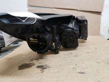 Load image into Gallery viewer, HEADLIGHT LAMP ASSEMBLY Kia Sedona 15 16 17 18 Left - MM1846145