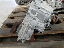 Load image into Gallery viewer, TRANSFER CASE Vanden Pl XF XFR XJ XJL 2013 13 2014 14 2015 15 - MM1871295
