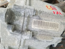 Load image into Gallery viewer, TRANSFER CASE Vanden Pl XF XFR XJ XJL 2013 13 2014 14 2015 15 - MM1871295