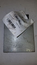 Load image into Gallery viewer, ECU ECM COMPUTER Ford Taurus Mercury Sable 2005 05 - MM1881777