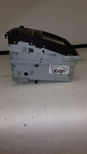 Load image into Gallery viewer, Radio Cadillac Escalade 2013 - MM1882258