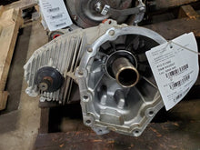 Load image into Gallery viewer, Transfer Case Volkswagen Touareg 2011 - MM1886873
