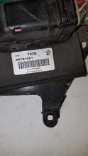 Load image into Gallery viewer, FUEL PUMP CONTROL MODULE COMPUTER Enclave Lacrosse Regal CTS 10-12 - MM1903695