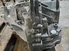 Load image into Gallery viewer, Transmission Isuzu Optima 2016 - MM1923720