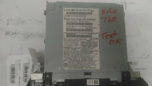 Load image into Gallery viewer, RADIO Mercedes-Benz CLS550 CLS63 2012 12 - MM1924484