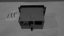 Load image into Gallery viewer, Radio SUBURBAN 1500 2013 - MM1932939