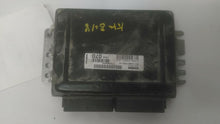 Load image into Gallery viewer, ECU ECM COMPUTER Volvo S40 V40 2004 04 - MM1946749
