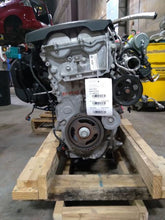 Load image into Gallery viewer, Engine Motor Chevrolet Malibu 2018 - MM1954938