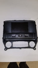 Load image into Gallery viewer, Radio SILVERADO 1500 PICKUP 2018 - MM1964697