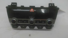 Load image into Gallery viewer, Temperature Controls Hyundai Elantra 2020 - MM1976926