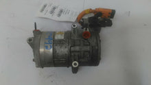 Load image into Gallery viewer, AC Compressor Isuzu Optima 2017 - MM1978182