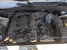 Load image into Gallery viewer, REAR AXLE SHAFT 300 300C Charger Magnum 05 06 07 08 Right - NW287110