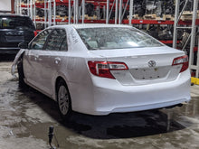 Load image into Gallery viewer, FRONT CV AXLE SHAFT Toyota Camry 12 13 14 15 16 Right - NW287125