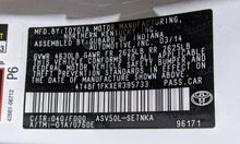 Load image into Gallery viewer, FRONT CV AXLE SHAFT Toyota Camry 12 13 14 15 16 Right - NW287125