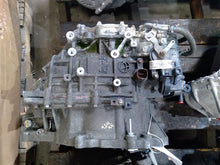 Load image into Gallery viewer, TRANSMISSION Kia Sorento 2014 14 2015 15 AWD - MM2043128