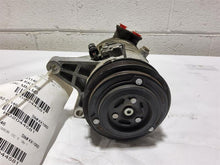Load image into Gallery viewer, AC Compressor Cadillac XTS 2016 - MM2044581