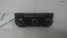 Load image into Gallery viewer, TEMPERATURE CONTROLS Volkswagen Tiguan 2012 12 - MM2045638