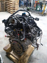 Load image into Gallery viewer, Engine Motor Chevrolet Traverse 2013 - MM2052730
