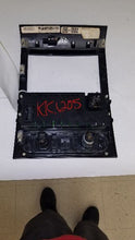 Load image into Gallery viewer, TEMPERATURE CONTROLS Ford F150 Pickup 04 05 06 07 08 - MM2054211