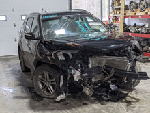 Load image into Gallery viewer, REAR AXLE SHAFT Hyundai Santa Fe 13 14 15 16 17 18 Left - NW290470