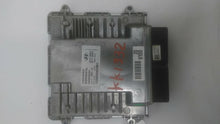 Load image into Gallery viewer, ECU ECM COMPUTER Sonata Sonata Hybrid 2015 15 2016 16 2017 17 - MM2068974