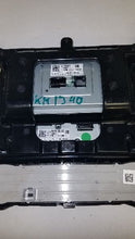 Load image into Gallery viewer, Radio SILVERADO 1500 PICKUP 2017 - MM2073697
