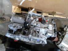 Load image into Gallery viewer, Transmission Chevrolet Equinox 2019 - MM2085088
