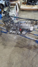 Load image into Gallery viewer, Transmission Oldsmobile Allante 1989 - MM2086110