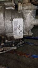 Load image into Gallery viewer, Transmission Oldsmobile Allante 1989 - MM2086110