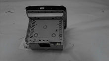 Load image into Gallery viewer, CD PLAYER RADIO Nissan Pathfinder 2006 06 2007 07 - MM2096141