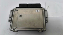 Load image into Gallery viewer, ECU ECM Computer Isuzu Optima 2018 - MM2109450