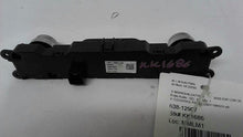 Load image into Gallery viewer, Radio Ford Explorer 2020 - MM2110002