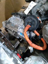 Load image into Gallery viewer, Engine Motor Toyota Prius 2021 - MM2113360