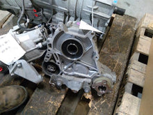 Load image into Gallery viewer, TRANSFER CASE 535i 535i Gt 550i 550i Gt 750 HYBRID 750i 750il B7 10-12 - MM2114717