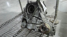Load image into Gallery viewer, TRANSFER CASE 535i 535i Gt 550i 550i Gt 750 HYBRID 750i 750il B7 10-12 - MM2114717