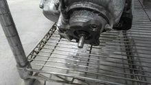 Load image into Gallery viewer, TRANSFER CASE 535i 535i Gt 550i 550i Gt 750 HYBRID 750i 750il B7 10-12 - MM2114717