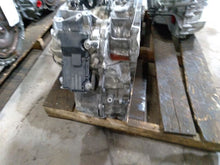 Load image into Gallery viewer, Transmission Chrysler Pacifica 2017 - MM2128694