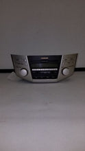 Load image into Gallery viewer, Radio Lexus RX330 2005 05 2006 06 AM FM CASSETTE 6 DISC CD - MM2141660