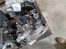 Load image into Gallery viewer, Transmission Kia Forte 2015 - MM2142448