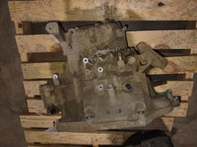 Load image into Gallery viewer, Transmission Honda Civic 2005 - MM2203667