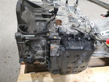 Load image into Gallery viewer, Transmission Kia Sedona 2015 - MM2223920