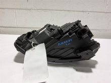 Load image into Gallery viewer, Headlight Lamp Assembly Hyundai Venue 2020 - MM2239585