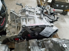 Load image into Gallery viewer, Transmission Kia Soul 2014 - MM2253150