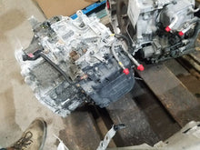 Load image into Gallery viewer, Transmission Isuzu Optima 2015 - MM2259977